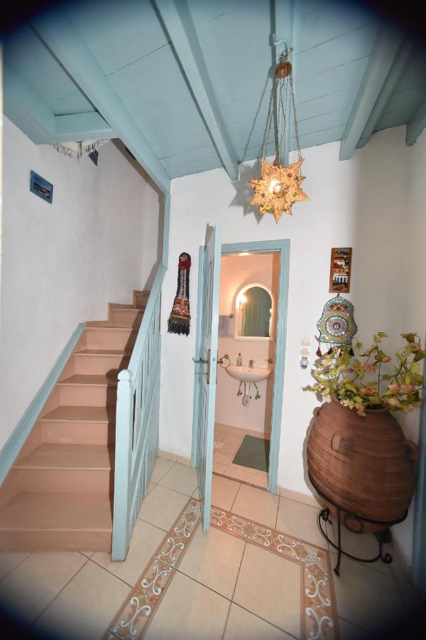 Traditional House By The Sea Mandraki  Luaran gambar